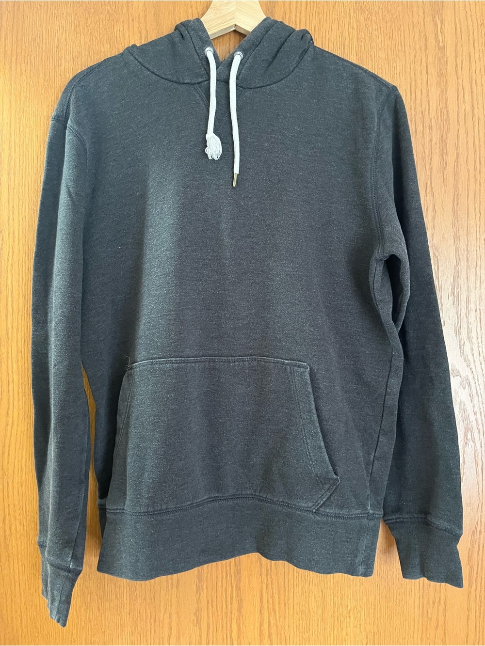 🍎 GAP Hoodie Kangaroo Pocket Charcoal Gray Women’s Size Medium
